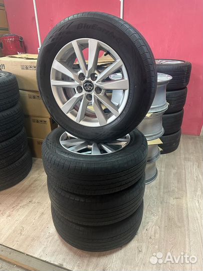 Колеса на toyota camry r16