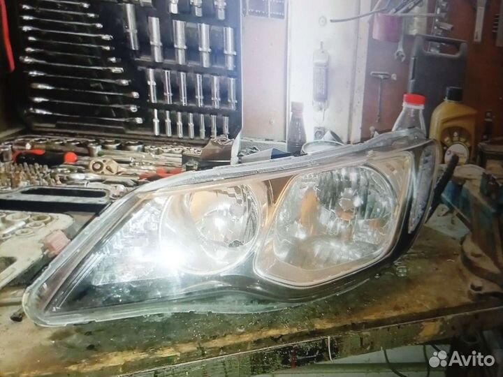 Фары на honda civic 4d