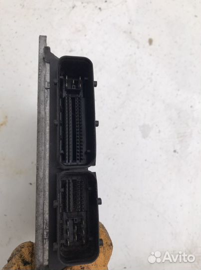 Блок управления двигателем infiniti M35X Y50