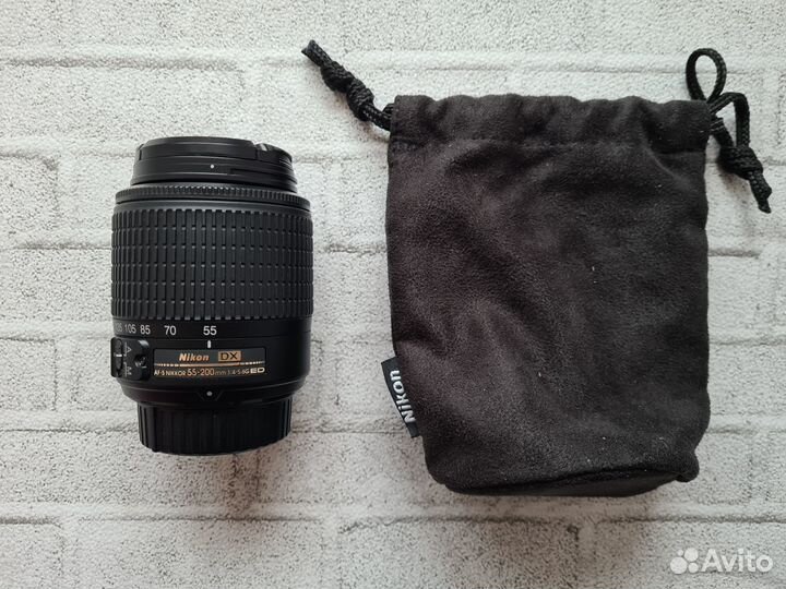 Объектив Nikon 55-200mm f/4-5.6G AF-S DX ED Zoom-N