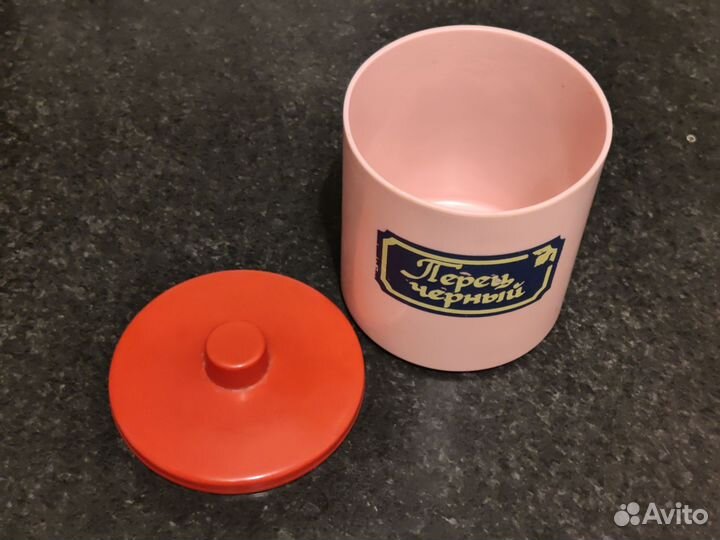Банка с крышкой для сыпучих продуктов СССР