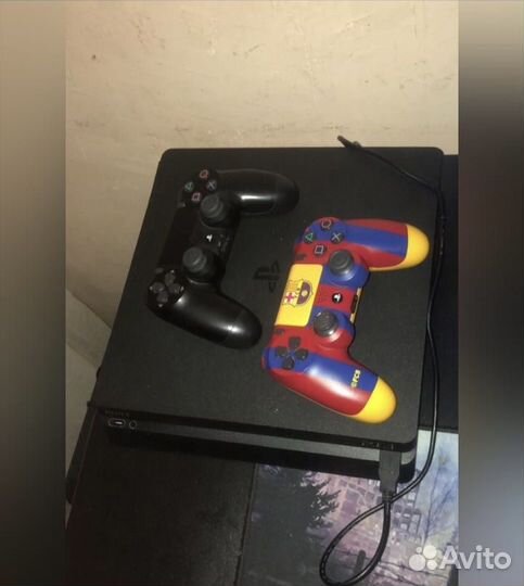 Sony playstation 4 slim