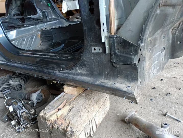 Порог правый Audi A4 Allroad B8 allroad 2.0 cdnc