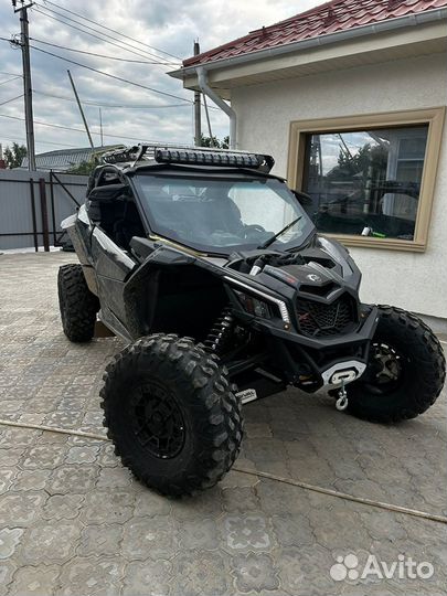 Снегоболотоход CAN-AM maverick X3 XRS turbo RR