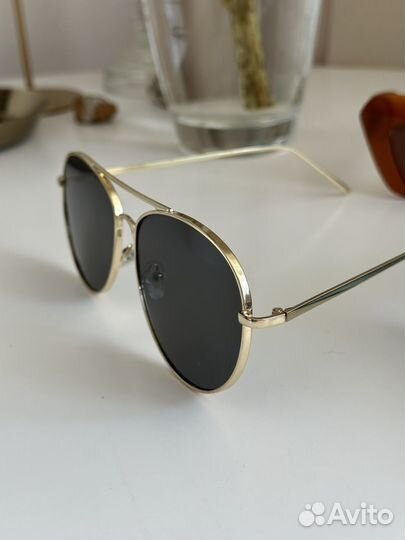 Солнцезащитные очки