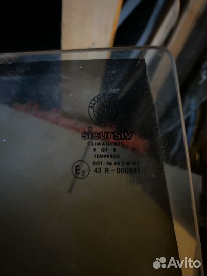 Стекло заднее правое Alfa Romeo 164