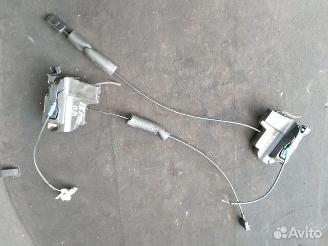 Замок двери правый рено лагуна 3 купе