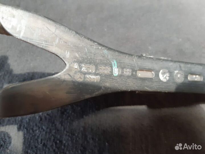 Рычаг Mercedes-Benz E-Class сзади A2303520088