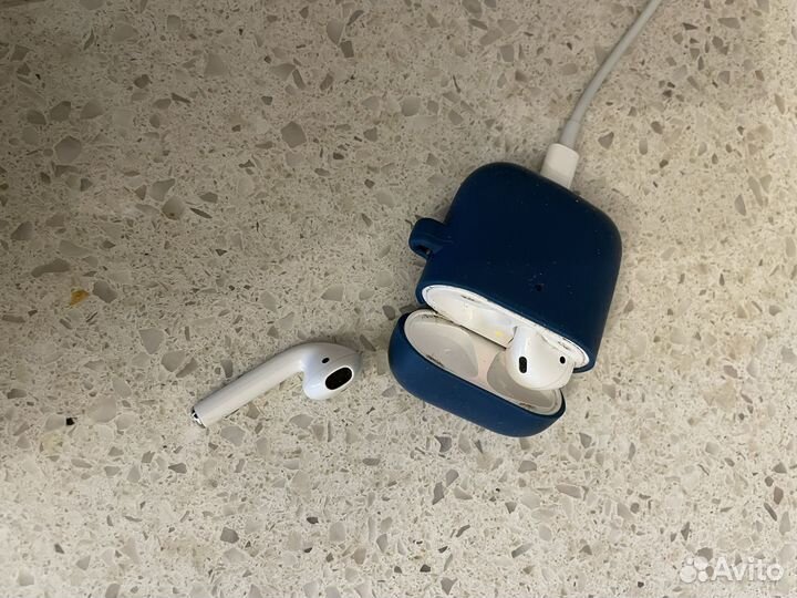 Наушники apple