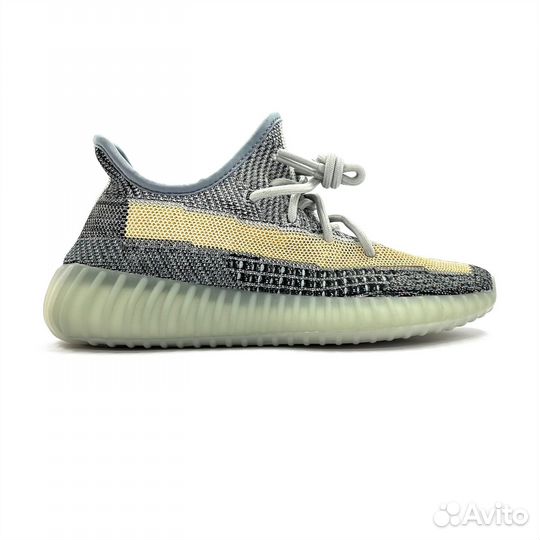 Yееzy Boost 350 V2 Ash Blue
