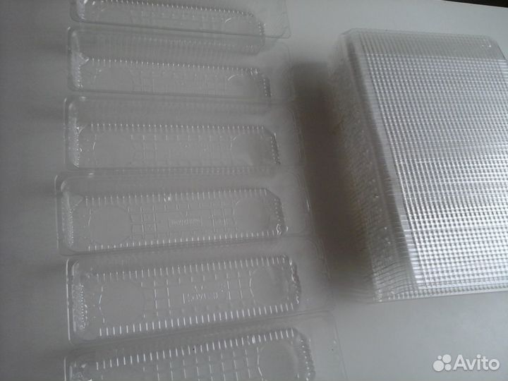 Контейнеры(пищ.тонк.пластик) д/хозяйск.нужд 8шт.+