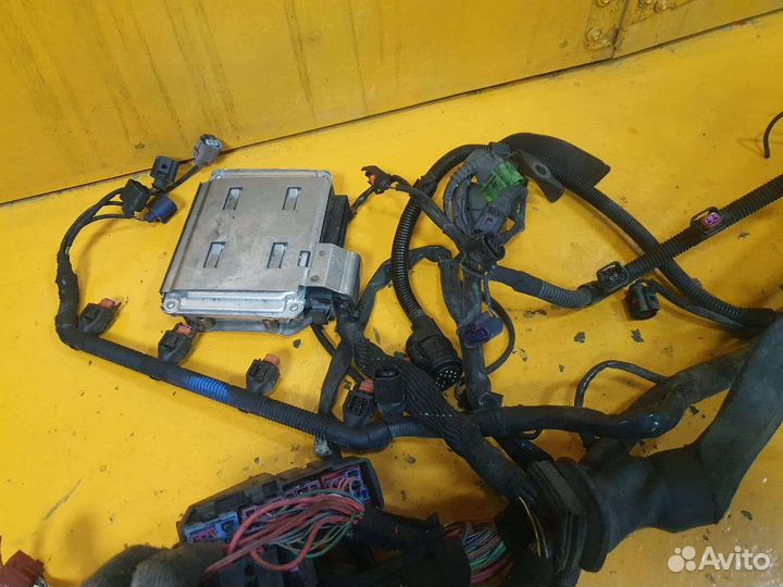 Блок управления двигателем двс 4.2 bbk VAG FSI aud