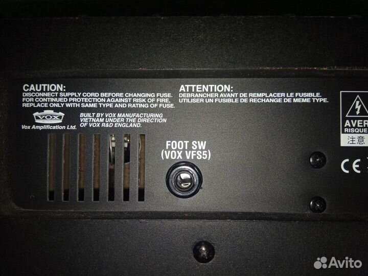 Ламповый комбоусилитель VOX Valvetronix VT40+