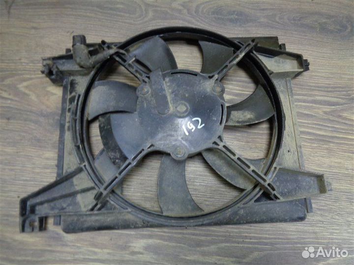 Вентилятор радиатора Hyundai Elantra XD G4FD 2004