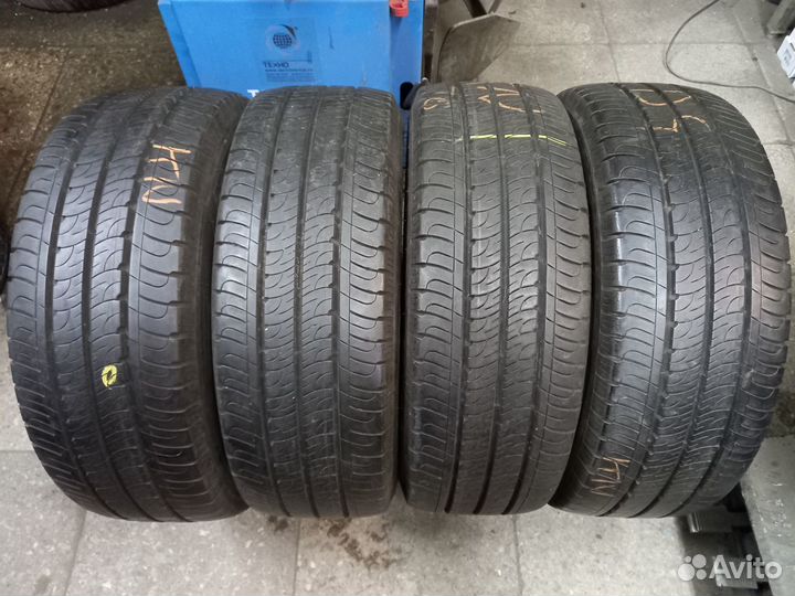 Goodyear EfficientGrip Cargo 215/65 R15C T
