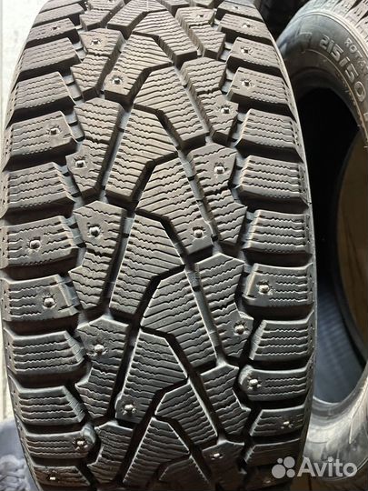 Pirelli Ice Zero 215/50 R17 104W