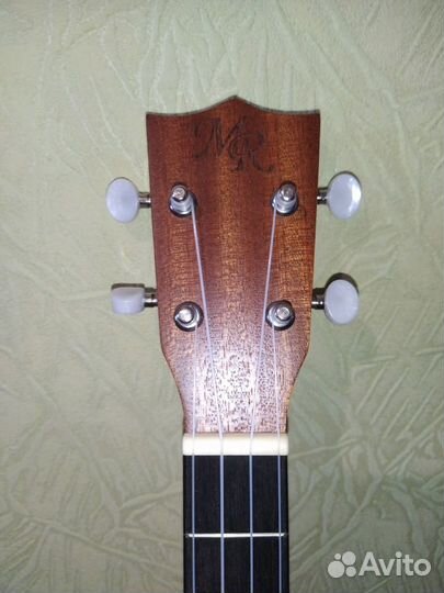 Укулеле баритон Martin Romas MR-04F