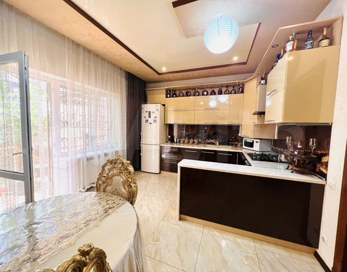 Таунхаус 140 м² на участке 3 сот.