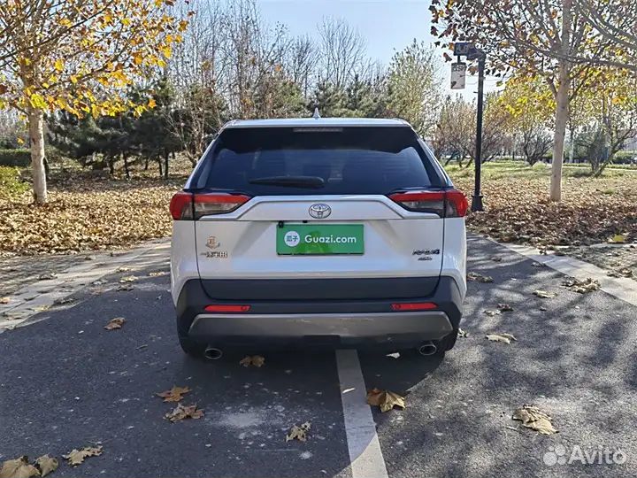 Toyota RAV4 2.0 CVT, 2021, 27 400 км