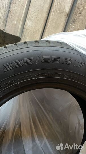 Nokian Tyres Hakkapeliitta 8 SUV 235/65 R17