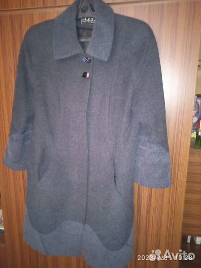 Демисезоннее пальто