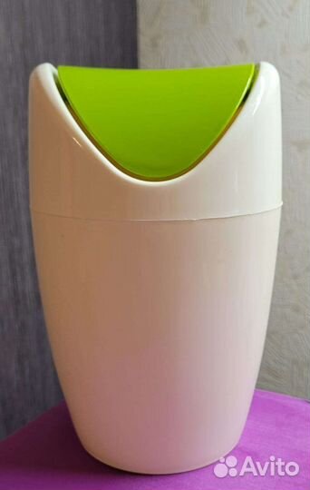 Мусорное ведро/бак/контейнер/урна настольная Новая