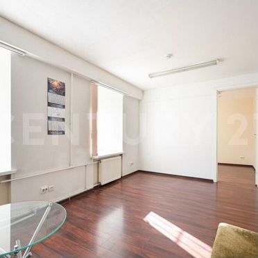 7-к. квартира, 100,3 м², 5/5 эт.