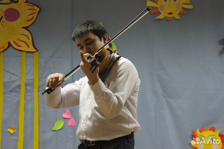 Преподаватель по скрипке