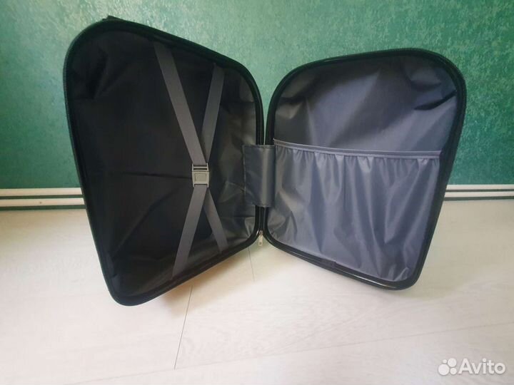 Детский чемодан -крокодил на колесиках