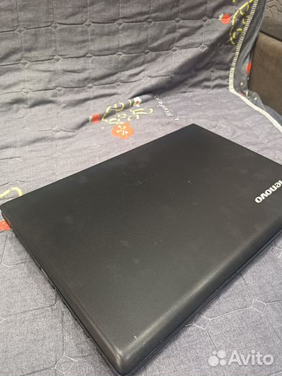 Продаю ноутбук Lenovo на core 3