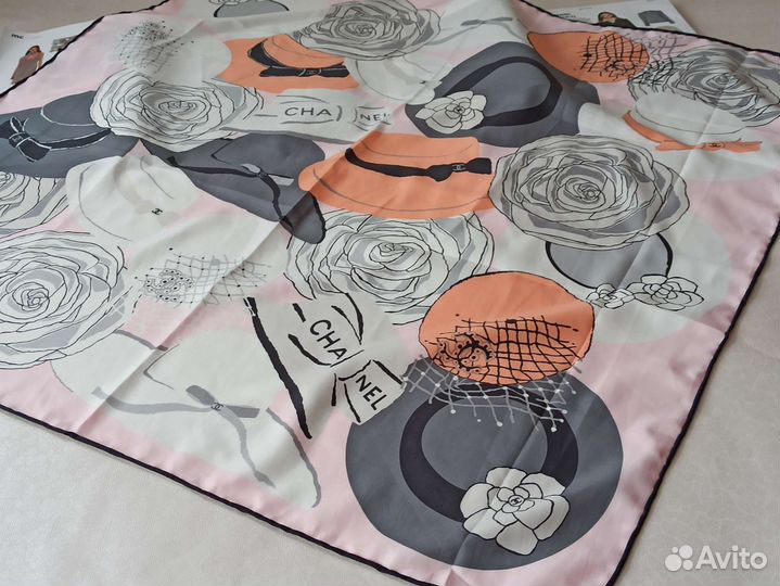 Платок Шелковый Chanel розовый ручная подгибка