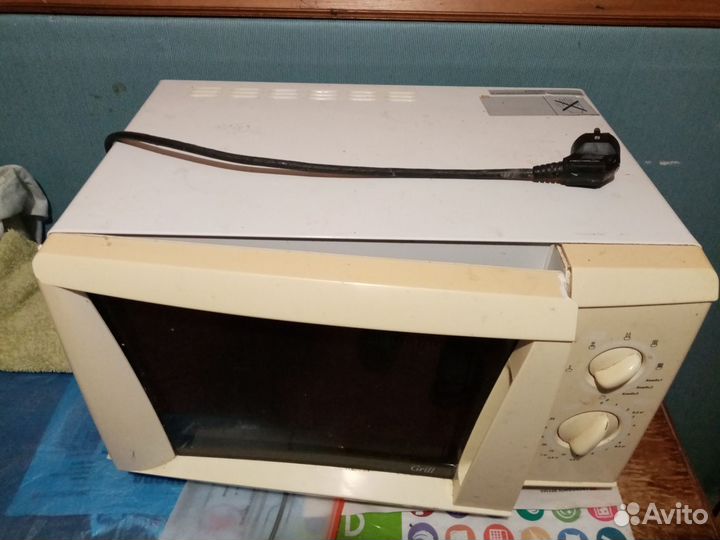 Микроволновая печь гриль