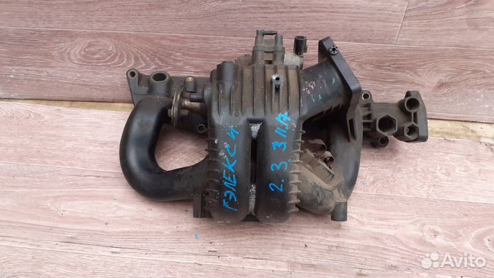 Коллектор впускной (2,3 L) Ford Galaxy 2000