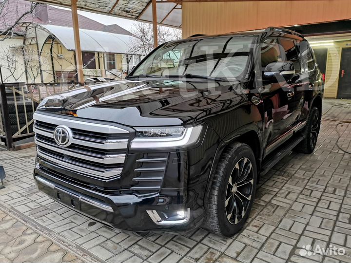 Рестайлинг Toyota Land Cruiser 200 в 2023