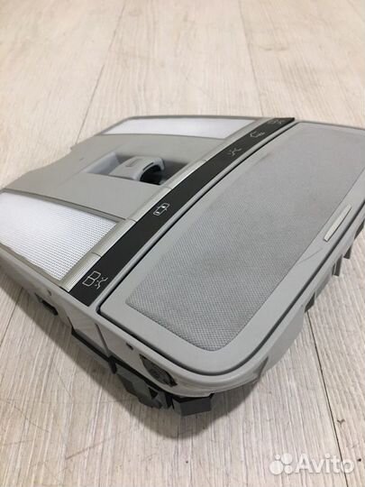 Плафон подсветки салона Mercedes Benz S500L W221