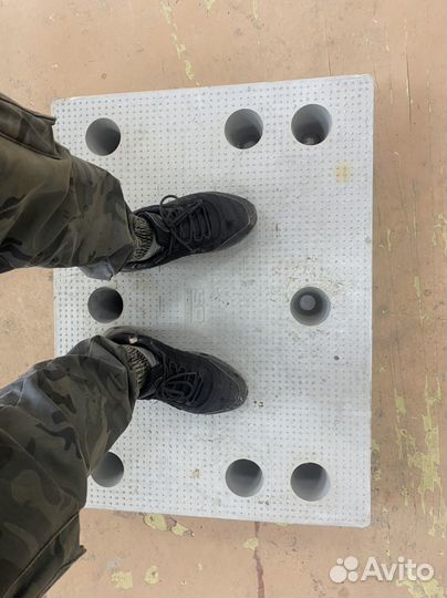 Поддоны пластиковые