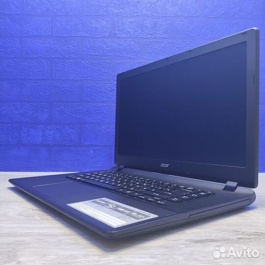 Ноутбук Acer Aspire ES1-522