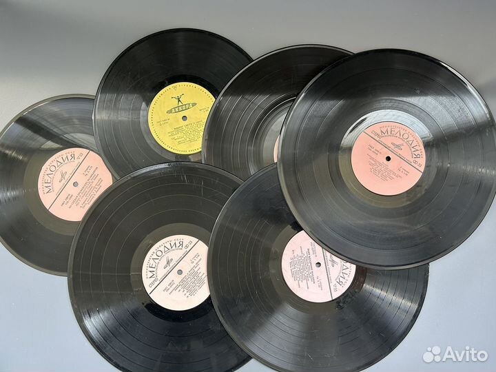 Виниловые пластинки пакетом