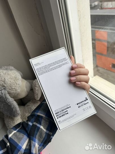 Коробка от iPhone 14 plus