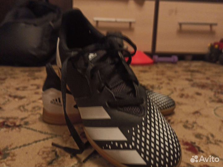 Футзалки adidas predator 35 размер