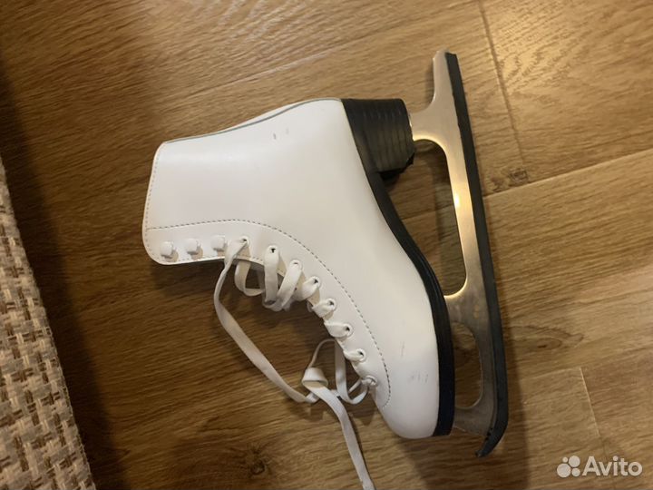 Коньки женские meuor eur 37