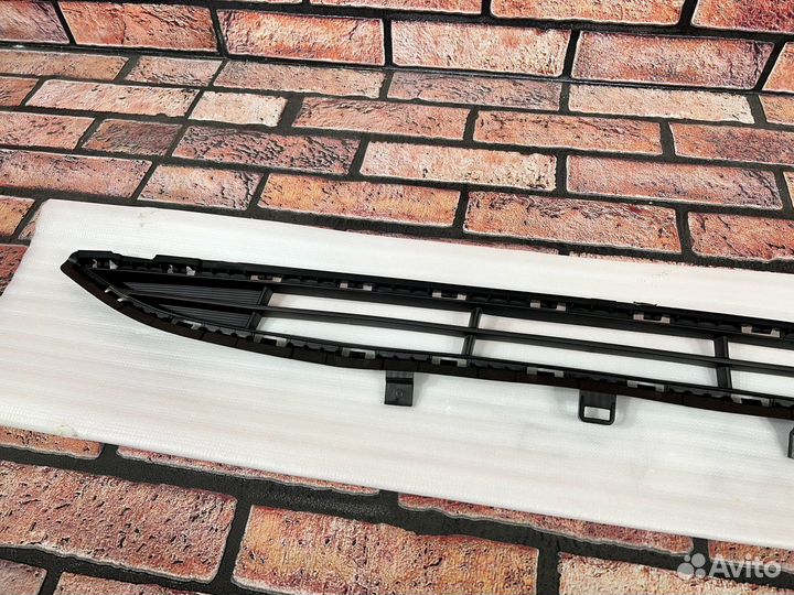 Решётка нижняя новая Солярис 2 2017-2020 года