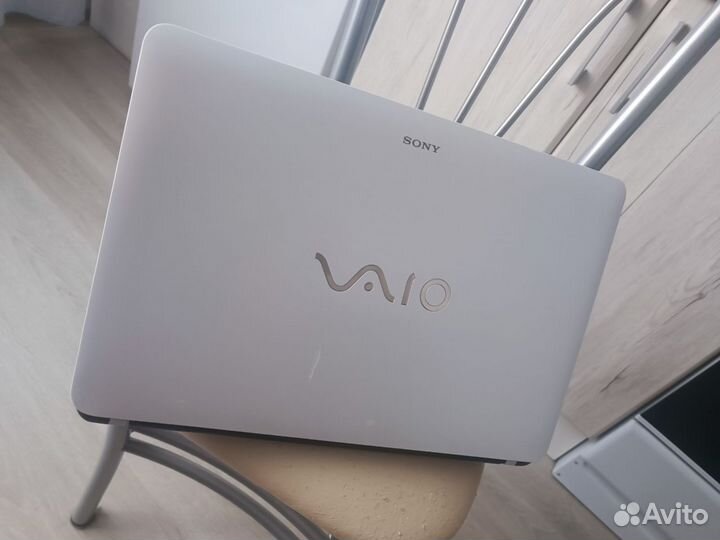 Ноутбук Sony / i5-3337U / GT740M / 6GB / 500SSD