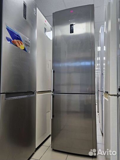 Холодильник Аристон. Доставка