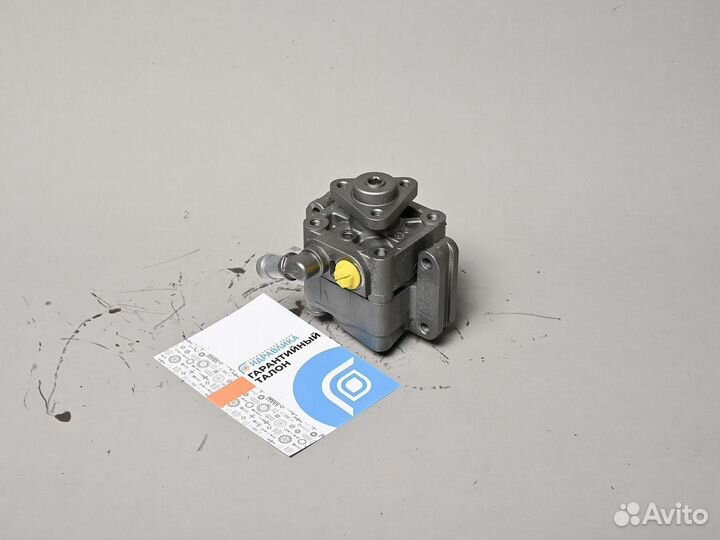 Насос гур BMW E87 (ZF)