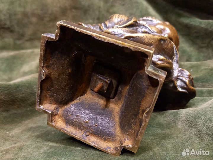 Старинный бронзовый бюст в античном стиле. 19 век