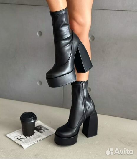 Ботильоны женские 39 размер новые