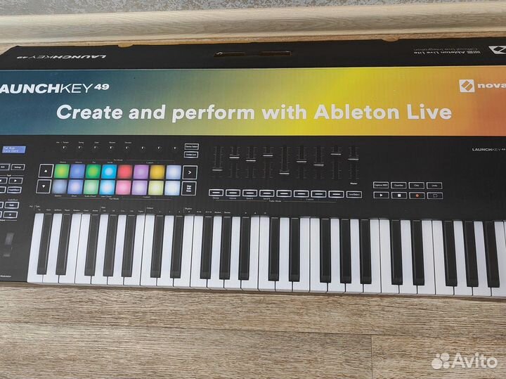Novation launchkey 49 mk3