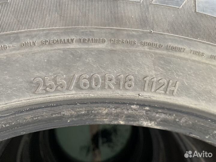 Toyo Open Country W/T 255/60 R18 112T