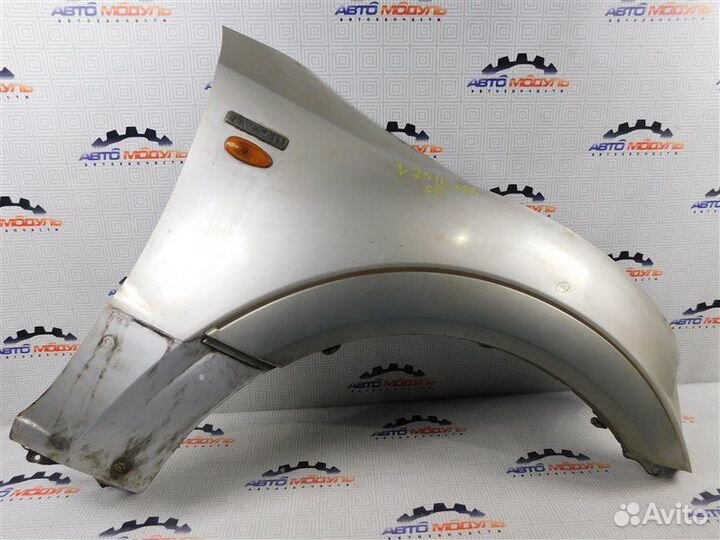 Б/У Крыло переднее правое Mitsubishi Pajero